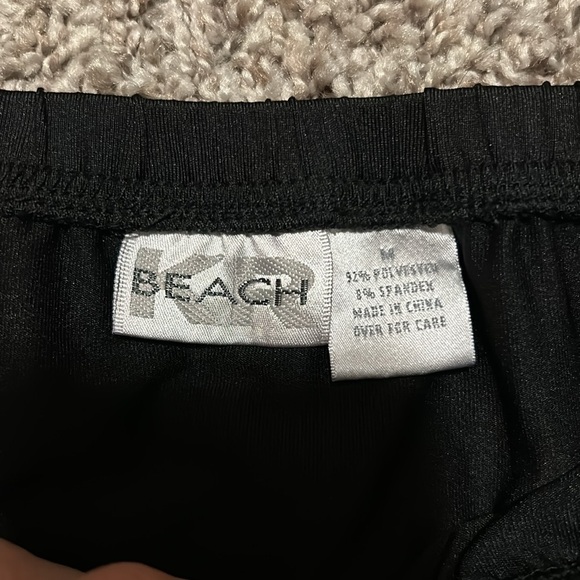 COPY - Womans KR BEACH black spandex skirt with slit - Picture 3 of 3